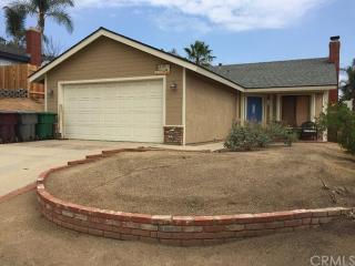 14470 Harvey Ln, Riverside, CA 92503-7429