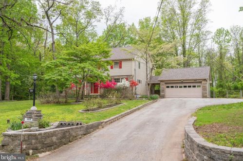 589 Port Indian Rd, Norristown, PA 19403-3501