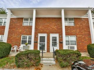 131 Lawn Ave, Stamford CT 06902-3126 exterior