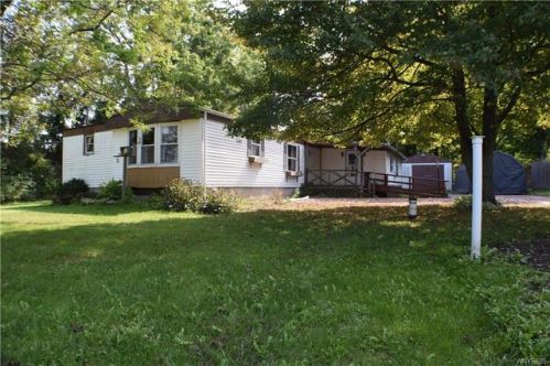 10964 Shelby Rd, Medina NY  14103-9787 exterior