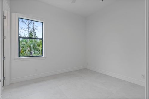 7160 Mellen Ln, Jupiter FL 33478-4640 exterior