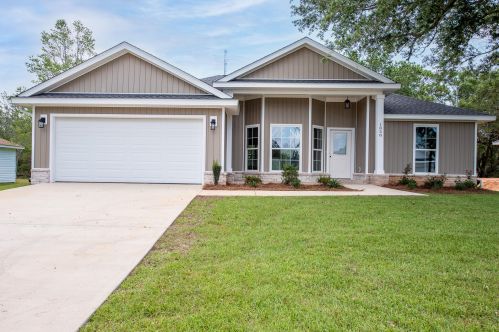 6558 Yellow Hill Dr, Milton, FL 32583-7605