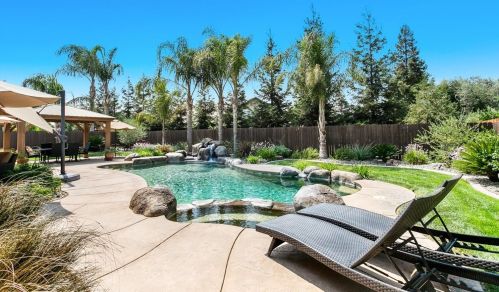 1219 Ruess Rd, Ripon CA  95366-9425 exterior