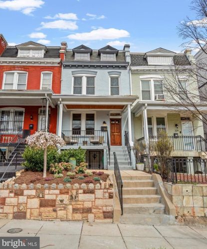 322 Seaton Pl, Washington, DC 20002-1506
