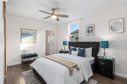 3026 Adeline St, Oakland CA 94608-4412 exterior