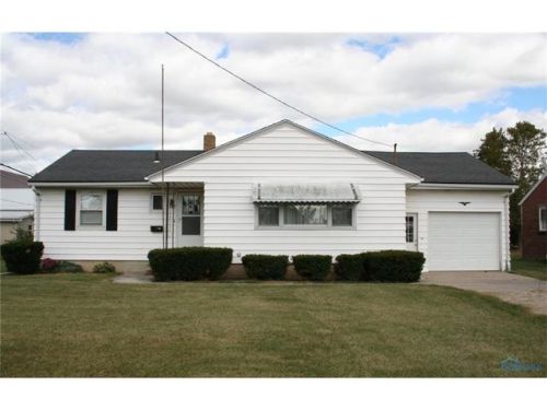 405 Union St, Walbridge, OH 43465-1422