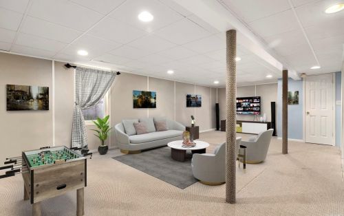 1727 Park Ave, New Hyde Park NY  11040-4057 exterior