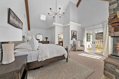 41664 Camino Del Vino, Temecula CA  92592-8439 exterior