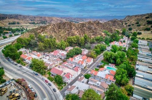 31311 The Old Rd, Santa Clarita CA  91384-4201 exterior