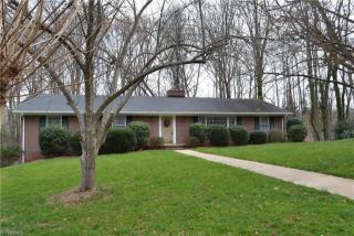 2611 Greencrest Dr, Winston Salem, NC 27106-3807