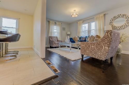 5 Monaco Ave, Floral Park NY  11003-4209 exterior