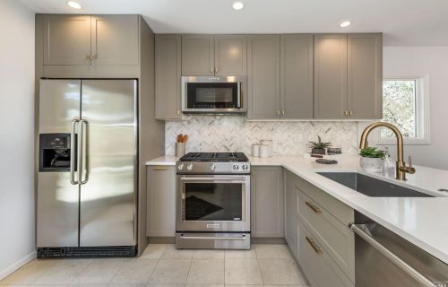 9 Thoreau Cir, Mill Valley CA  94941-4651 exterior