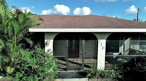218 Edward Ave, Lehigh Acres, FL 33936-1614