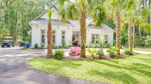 1395 Old Rosebud Trl, Awendaw SC  29429-6215 exterior