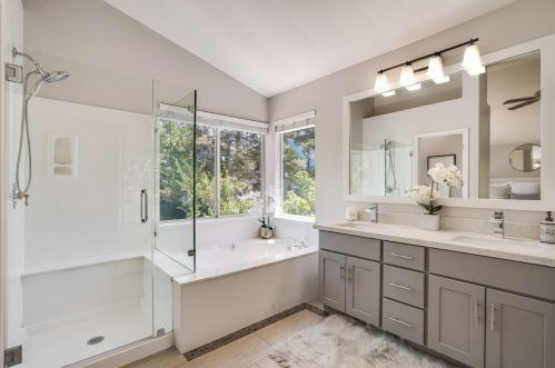 7577 Trotter Way, Pleasanton CA  94566-3121 exterior