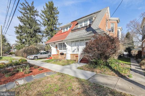 1432 Riverside Dr, Trenton, NJ 08618-5805