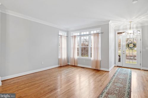 210 Baynard Blvd, Wilmington, DE 19803-4219