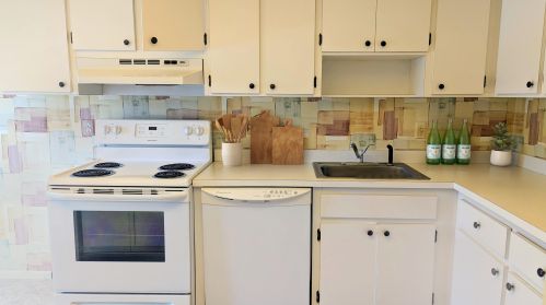 47 Stratford Ln, Boynton Beach, FL 33436-6308