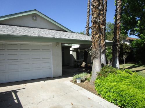 1931 San Gabriel Ave, Clovis CA  93611-4124 exterior