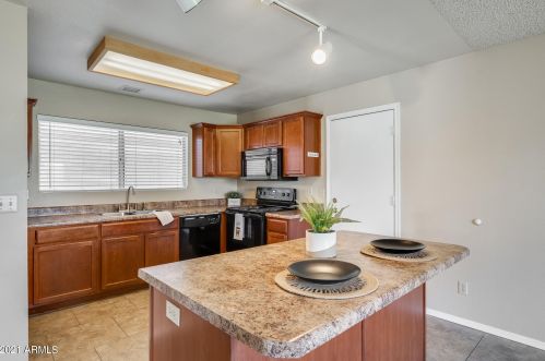 19665 48th Ln, Glendale AZ  85308-5159 exterior