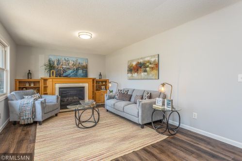 9090 Parell Cir, Otsego, MN 55330-7176