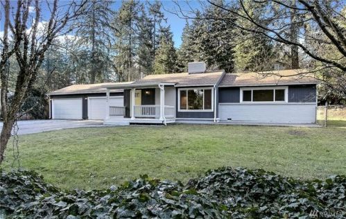 6006 Nyanza Park Dr, Lakewood, WA 98499-5230