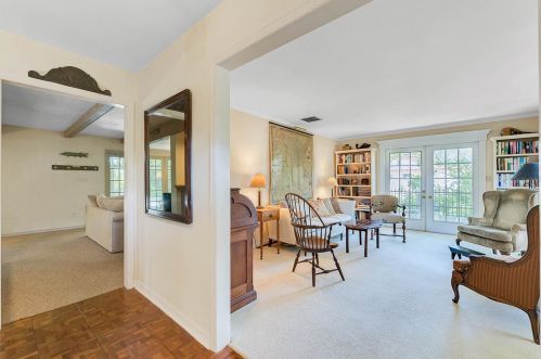 9182 Bay Hill Blvd, Orlando, FL 32819-4841