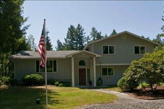 4715 61st Ave, Olympia, WA 98516-9136