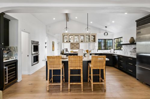 1208 Bel Air Dr, Santa Barbara CA  93105-4602 exterior