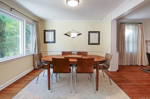 55 Fayette Rd, Scarsdale NY  10583-7156 exterior