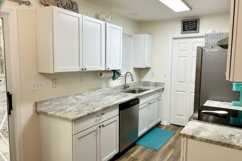 91 Oakridge Way, Defuniak Springs FL  32433-8168 exterior