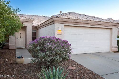 2223 Silver River Way, Tucson, AZ 85745-7001