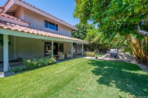 2711 Lakeside Ave, Orange, CA 92867-8403