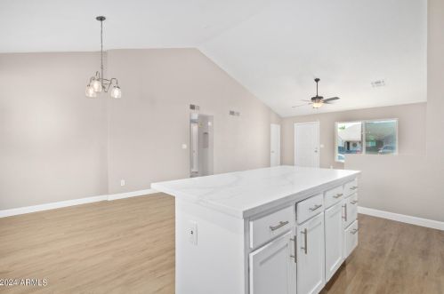 4532 Topeka Dr, Glendale AZ  85308-4460 exterior