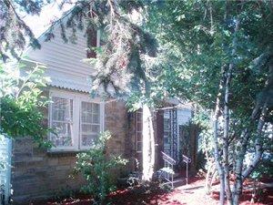 116 Hunt Ave, Hamburg, NY 14075-5122