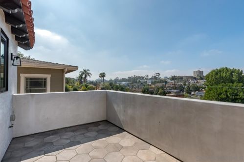 3665 Alabama St, San Diego CA 92104-3303 exterior