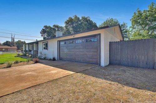 7106 Orch St, Riverside CA 92504-3958 exterior