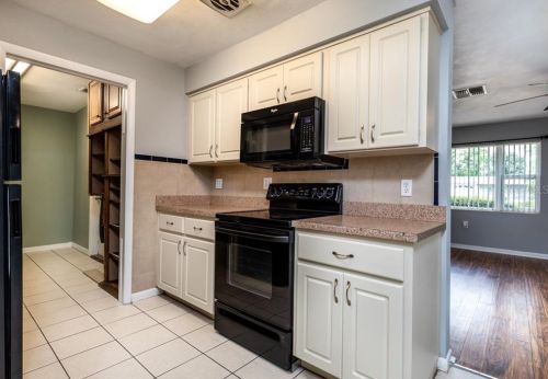 9 Davis St, Beverly Hills FL  34465-3615 exterior