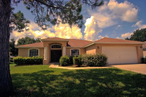 2823 Hickory Ridge Dr, Lakeland, FL 33813-5898