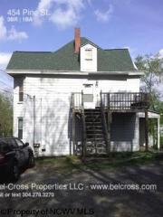454 Pine St, Morgantown WV  26505-5639 exterior