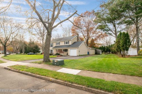 9 Salem Ln, Jackson Twp NJ  08527-1210 exterior