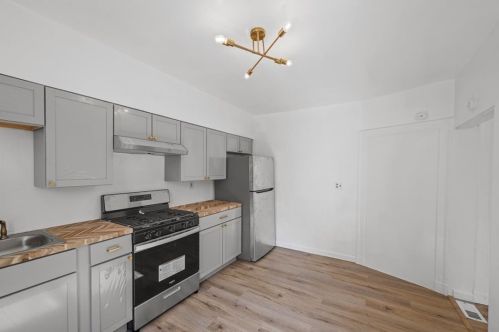 5438 Jackson St, Pittsburgh PA  15206-5311 exterior