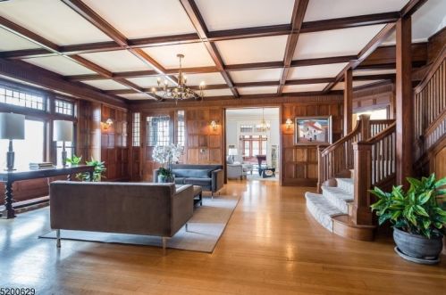 122 Upper Mtn Ave, Montclair NJ 07043-1428 exterior