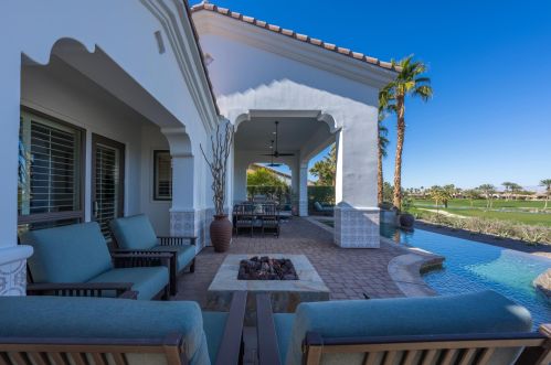 81530 Carboneras, La Quinta CA  92253-8219 exterior