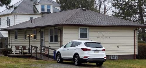 415 Hoon Ave, Hermitage, PA 16121-1839