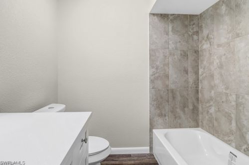 4325 16th Pl, Cape Coral FL  33904-7430 exterior