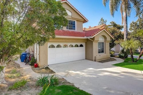 136 Valero Cir, Calabasas CA  91377-5551 exterior