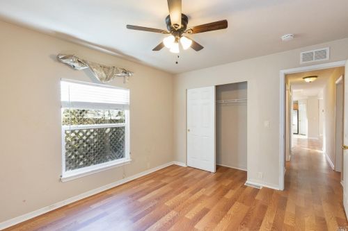 14 Ellie Dr, Santa Rosa CA  95403-1111 exterior