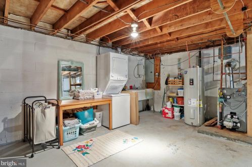 3894 Yerkes Rd, Collegeville PA  19426-3209 exterior