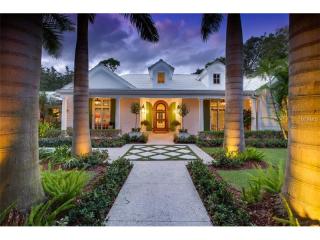 1439 Lake Shore Dr, Sarasota, FL 34231-3438